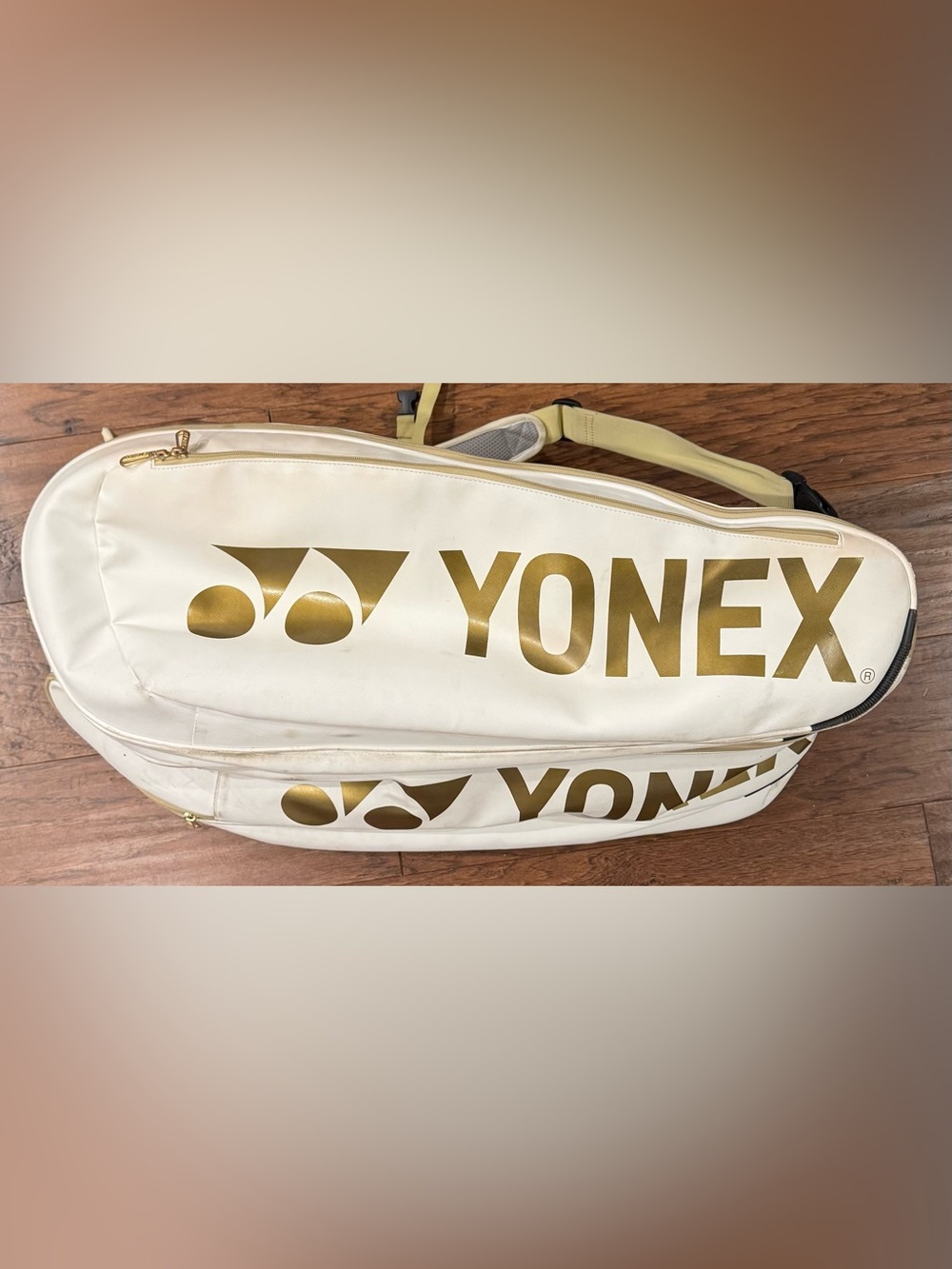 YONEX Naomi Osaka BAG02NNO Limited Edition Pro 9 Racquet Tennis Bag White Gold